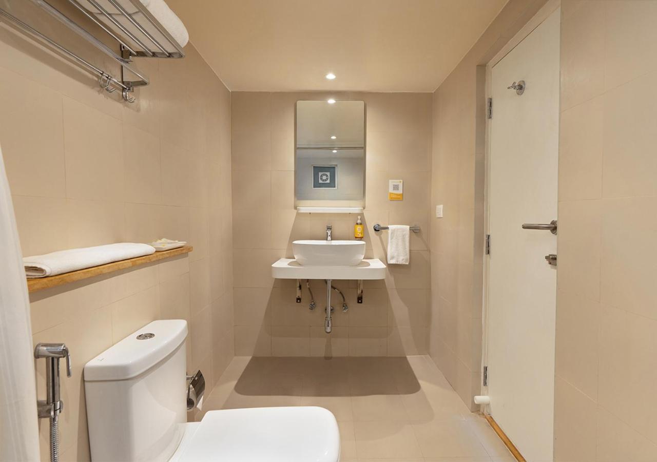 Bloom Hotel Financial District Hajdarabad Zewnętrze zdjęcie