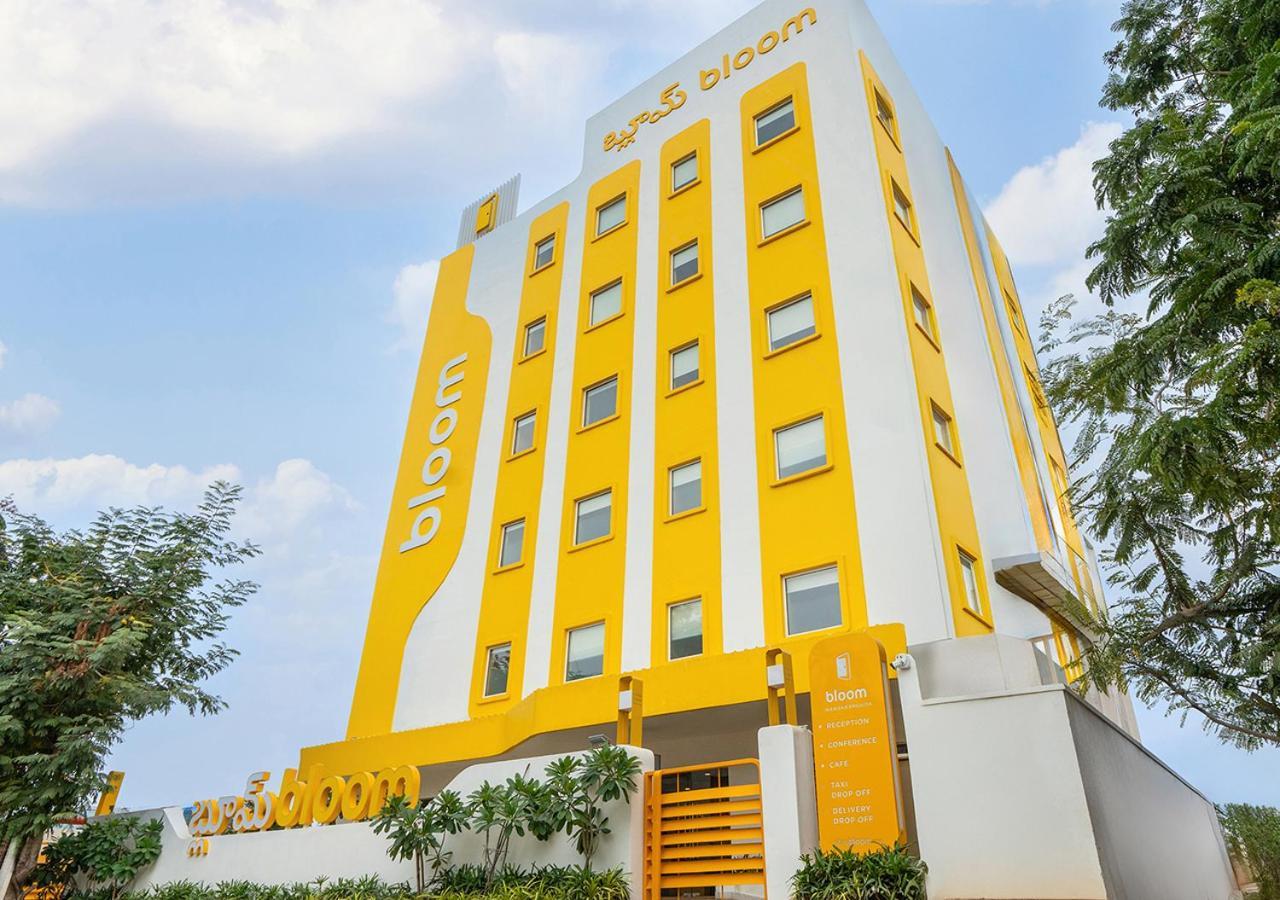 Bloom Hotel Financial District Hajdarabad Zewnętrze zdjęcie